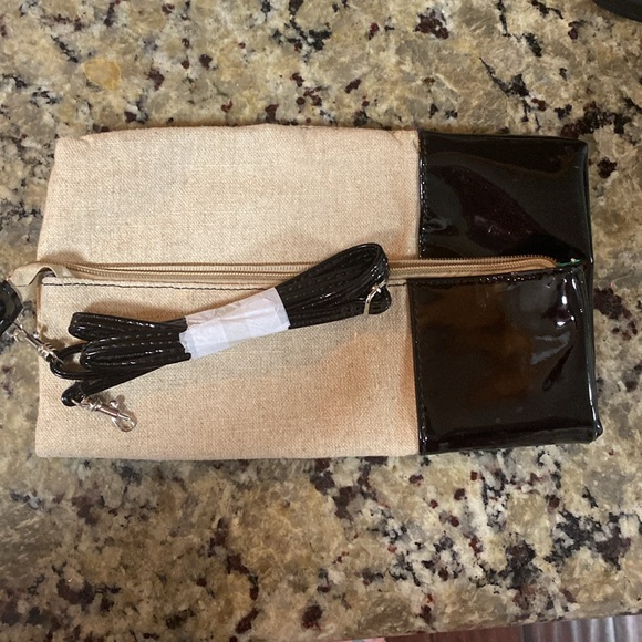 Tan canvas with black patent leather accent clutch purse - Picture 5 of 6